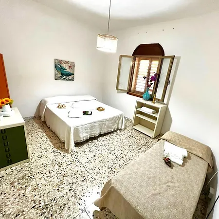 Сasa de vacaciones Scirocco Sea View Villa